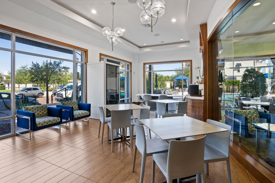 Explore our Tampa coworking space and find the ideal place to work, meet, and create.